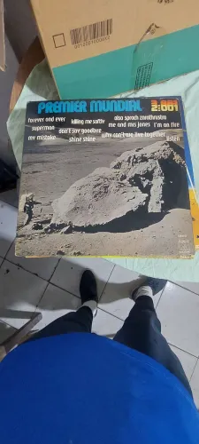 Vinil pemier mundial colecionavel