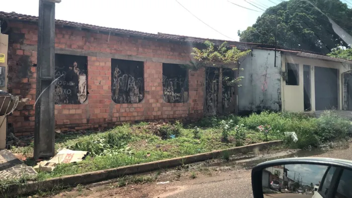 Construção