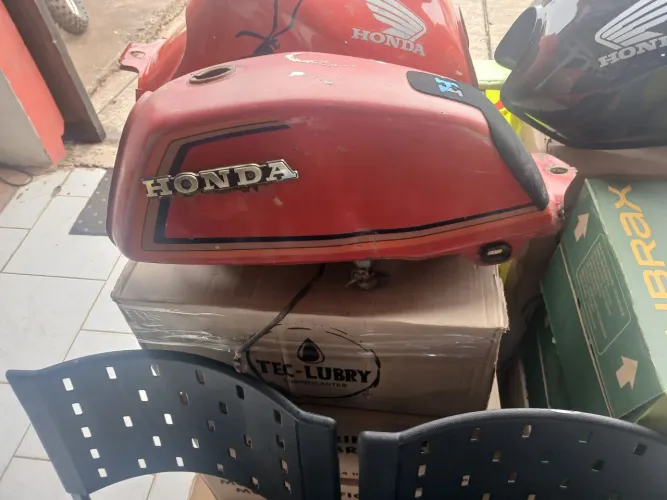 Vendo peças usadas para moto