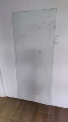 Vidro temperado 6mm canto lapidado