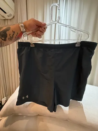 Roupas tênis de marca