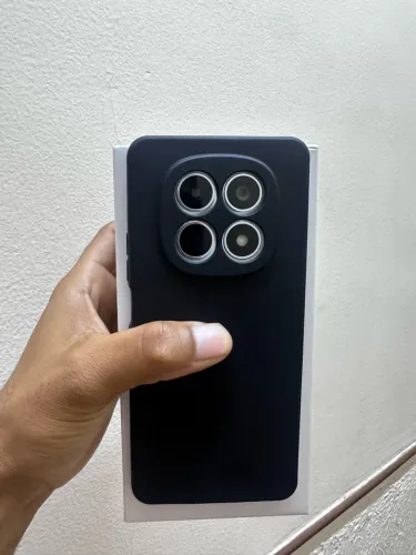 XIAOMI REDMI NOTE 15 ? 256 GB