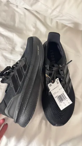 ULTRABOOST 5 NOVO - preto 36/37
