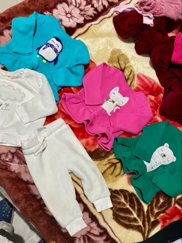 lote inverno roupas bebê menina tam 1 ano 34 peças carters, teddy boom, disney e mais