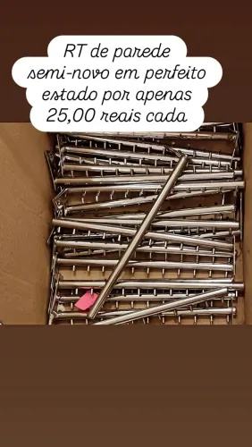 RT de parede cromado  25,00 cada