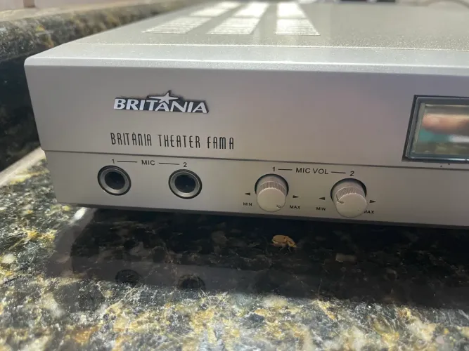 Home teather Britânia - estou em Araras - São Paulo