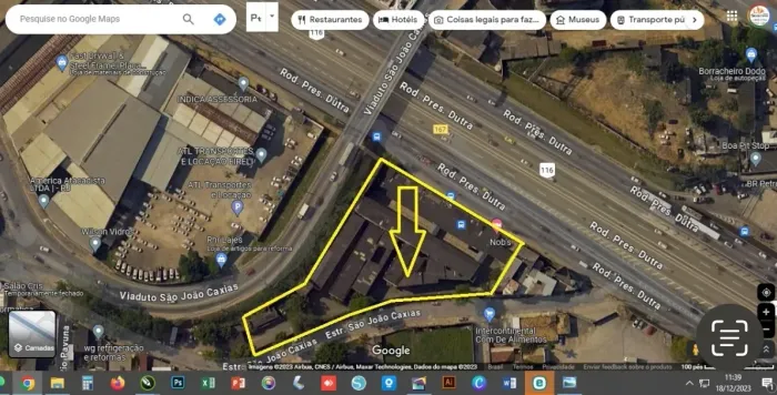 Área  para venda possui 5300 metros quadrados de frente para a Dutra