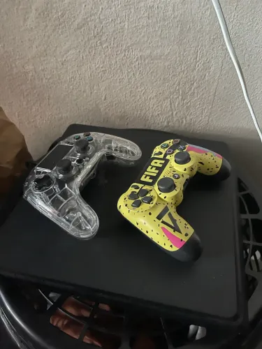 PS4 slim 1 tera 