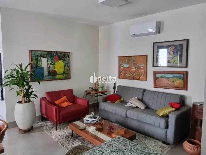 Apartamento residencial com 2 quartos sendo 1 suíte disponível para venda no bairro Tabaja