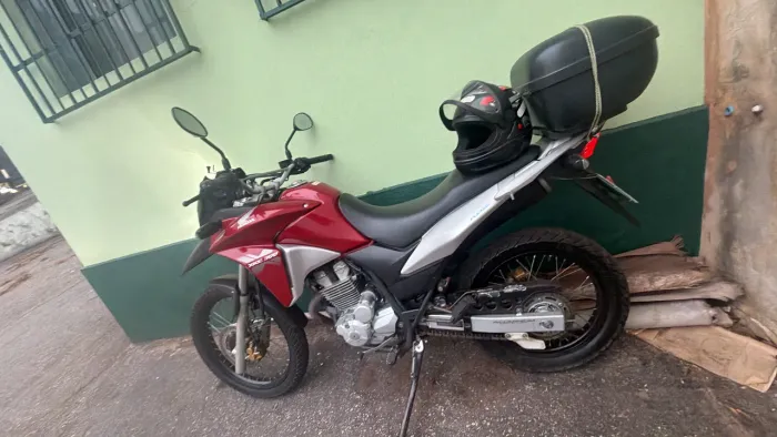 XRE 300 2015 impecável 