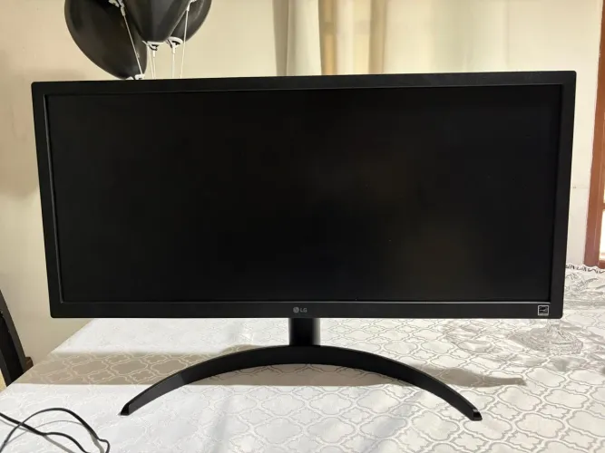 Monitor LG Ultrawide 26?