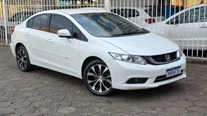 Honda Civic Sedan LXR 2.0 Flexone 16V Aut. 4P 2016