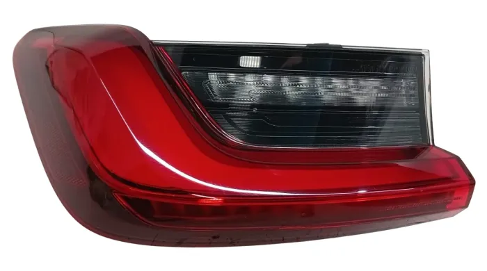 Lanterna Traseira Esquerda Bmw Série 3 G20 G80 320 330 2019/