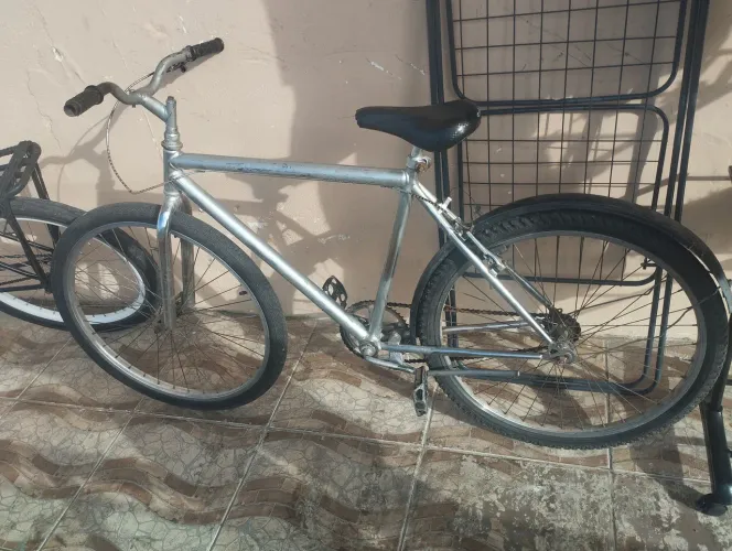 Bicicleta boa vendo ou troco