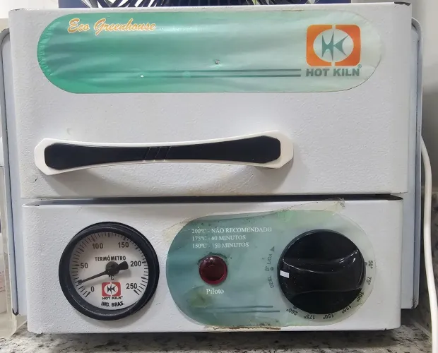 Estufa esterilizadora profissional 1,9 L