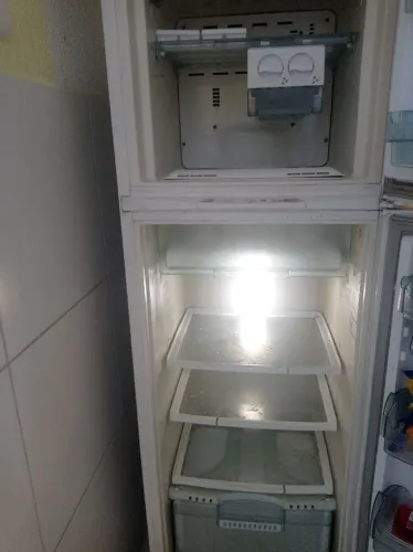 GELADEIRA BRASTEMP