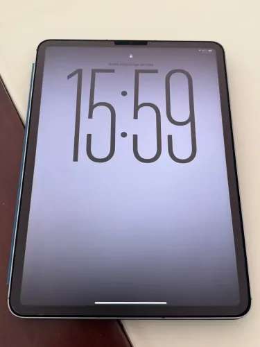  iPad Pro 11 M2 256GB com função celular (LTE)