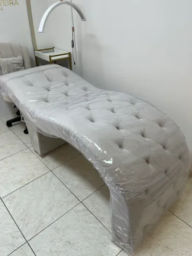 Kit completo para extensão de cílios e design de sobrancelhas!