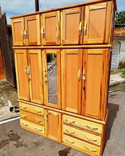 Guarda roupa de casal - lindo guarda roupa de 5 portas fabricação própria Novo!