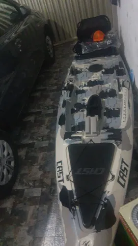 Vendo caiaque cast milha náutica com pedal ( passo cartão)