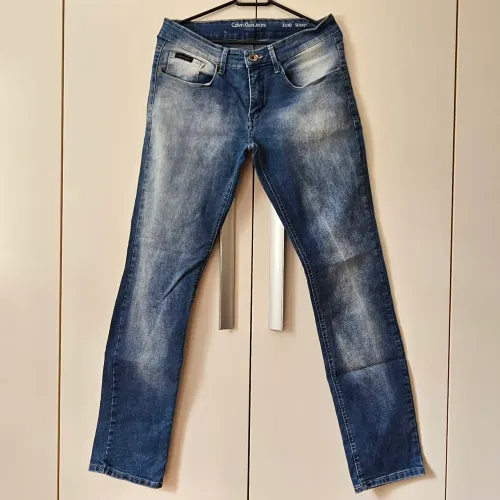 Calça Calvin Klein Skinny n40