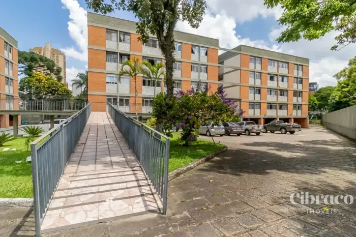 Apartamento para alugar no Cristo Rei com 2 quartos de 75m² - Edifício Principe