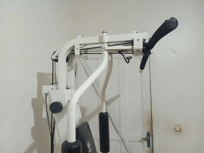 VENDO ESTAÇÃO DE MUSCULAÇÃO <br>Vendo estação de musculação completa, ideal