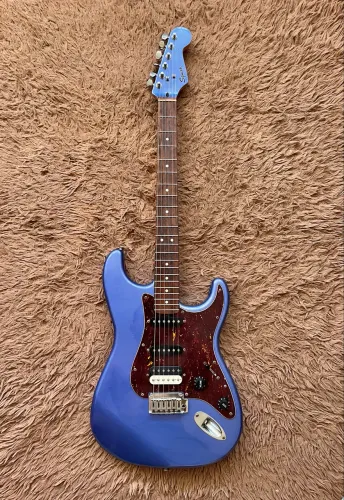 Guitarra Squier Contemporary Matching Headstock