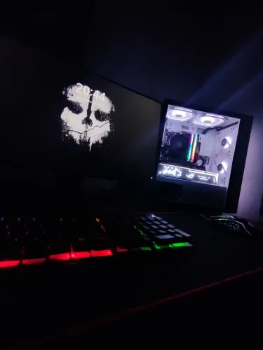 PC Gamer Ryzen 5 + RX 6650 XT | 16GB | SSD NVMe | Completo + Monitor