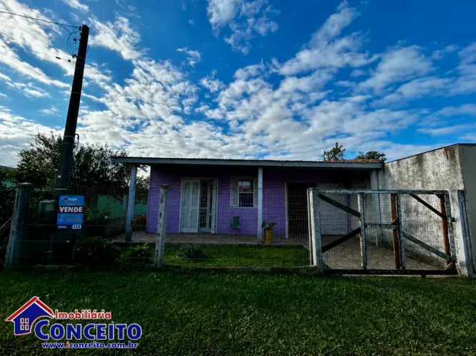 C281 - Residência com 01 dormitório no Balneário Santa Terezinha