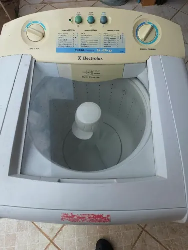 Maquina de lavar Electrolux 9.0 kg