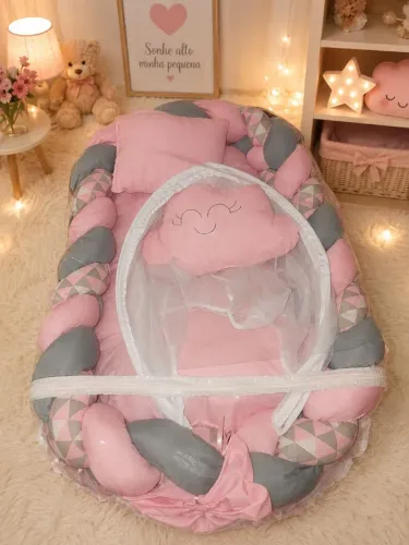 Ninho para bebê menina nunca usado 