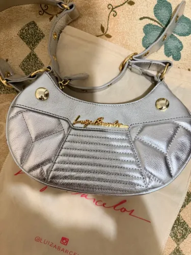 Bolsa, semi nova Luiza Barcelos, original 