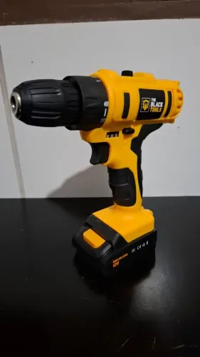 Parafusadeira 12V Sem Fio + Maleta e Acessórios | Nova