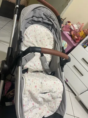 Carrinho de bebê Romanzo