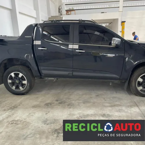 Sucata de s10 2016 diesel  4x4 