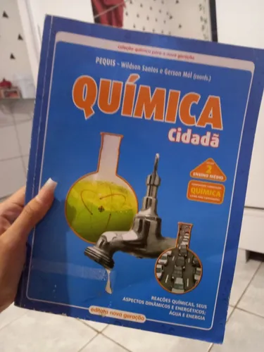 LIVRO DE QUÍMICA.