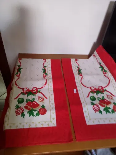 Jogo Americano Natalino. 2 CAMINHOS DE MES SEM USO