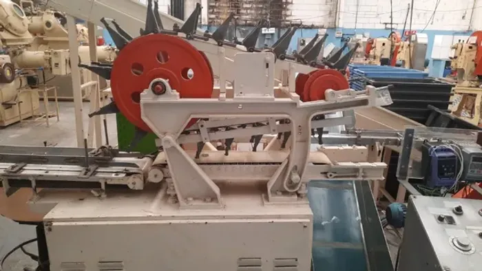 Tenha sua própria fábrica - Linha Automática de Fabricação de Sabonetes e sabao em barra