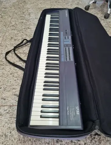 Teclado kurzweil sp88 