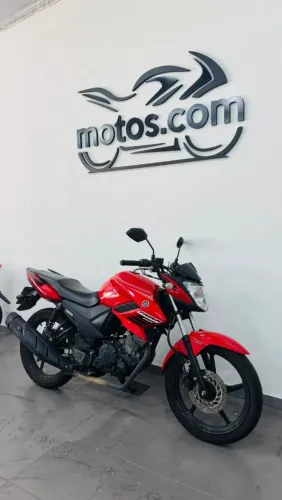 Fazer 150 SED 2025 impecável, Parcelamos no cartão em até 21x!!