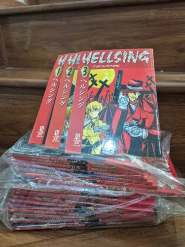 Coleção Mangá Hellsing 1 ao 20