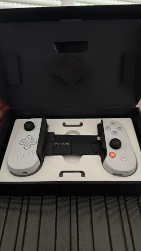 Backbone One Playstation versão Lightnining