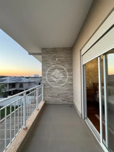 Vende-se sobrado 4 suítes Florais dos Lagos. R$ 4.100.000,00. codigo: 142952