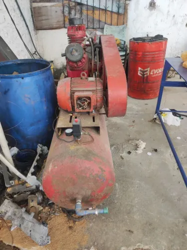 s, 530 lts, baixei pra vender logo 7500,00