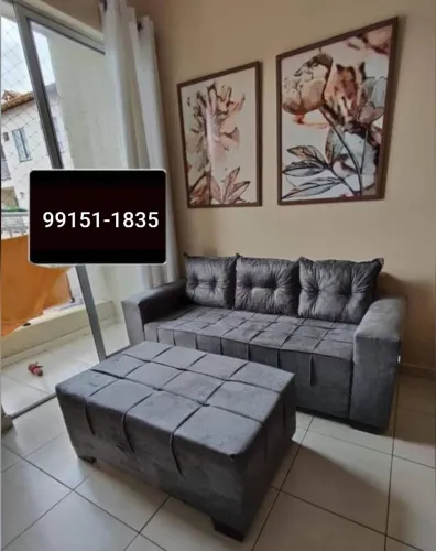 Sofá de luxo com acento detalhado 3 lugares 