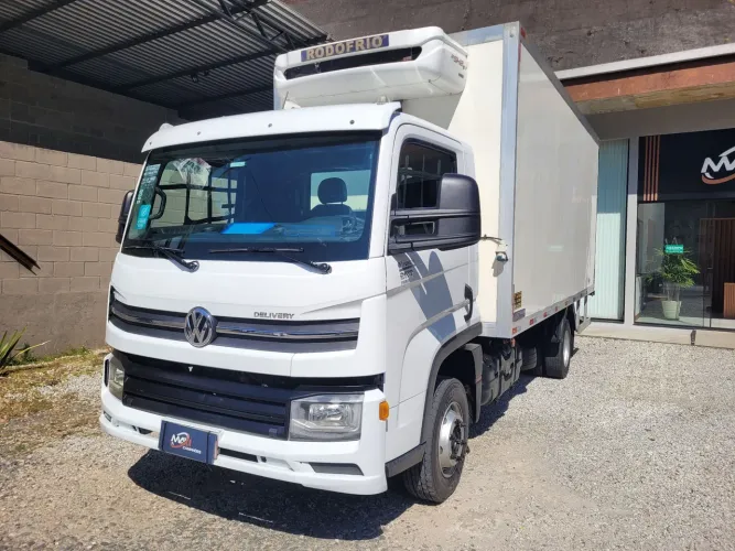 VW 9170 Baú Frigorífico 2021 Prateleira 