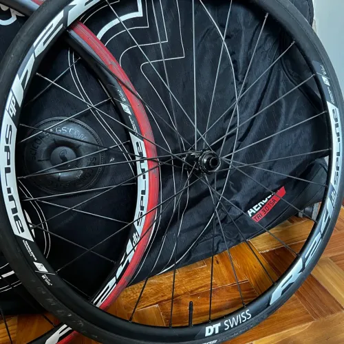 Rodas road disk DT Swiss R-24 Spline 2.0