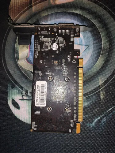 PLACA DE VÍDEO GT220