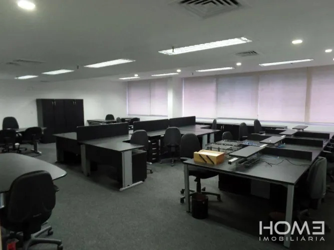 Andar Corporativo, 219 m² - venda por R$ 700.000,10 ou aluguel por R$ 13.119,70/mês - Cent